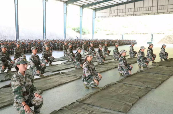 【軍訓匯演】五日磨礪，青春飛揚——今天，身穿迷彩的你們最“帥”