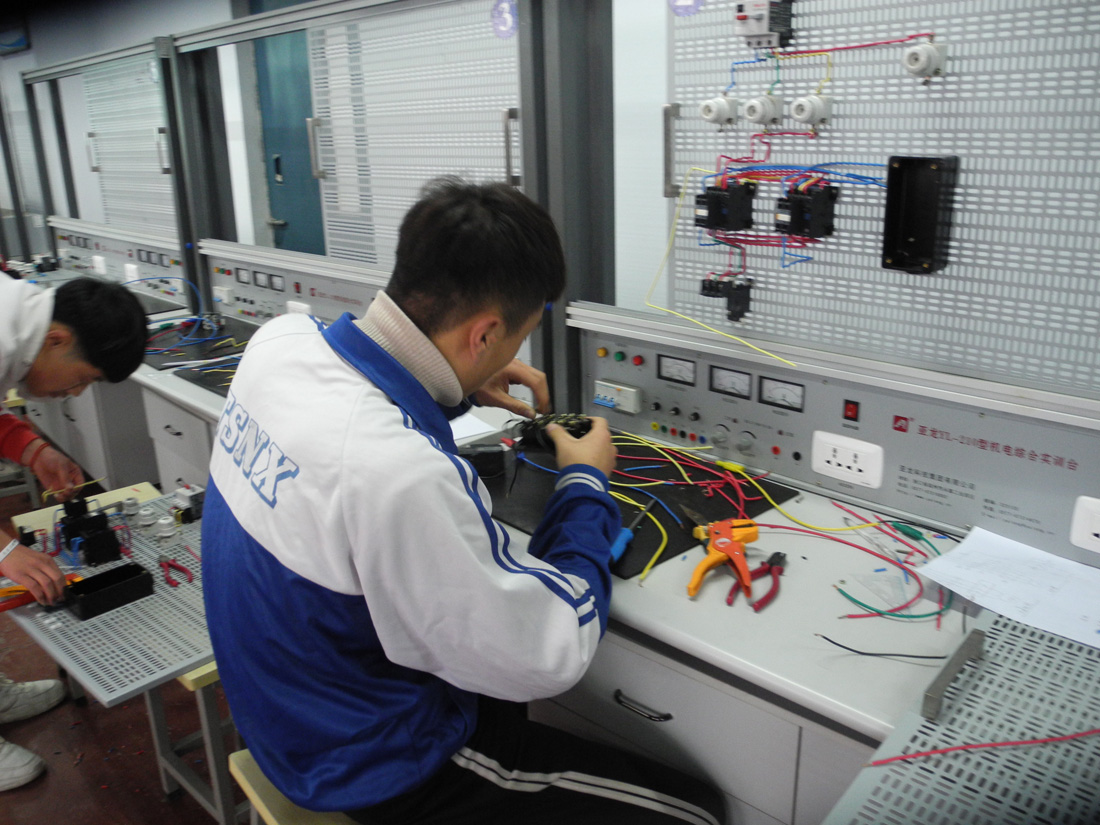 我校舉行2019年校級學生職業技能大賽