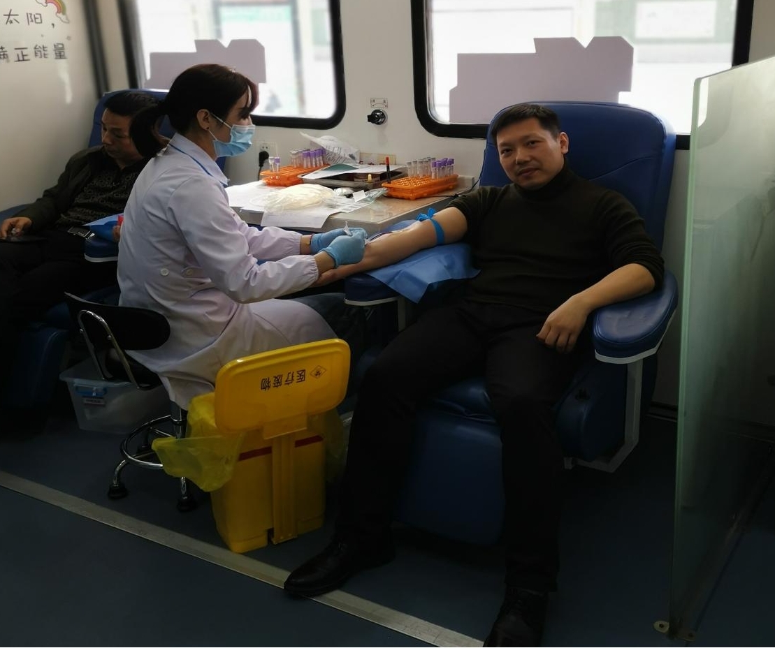 “抗疫情、捐热血”——市城建职校开展 无偿献血志愿服务活动