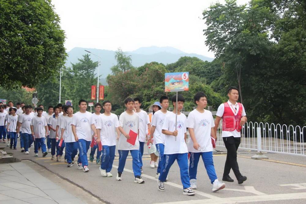 航天学子2023年“我的韶山行”研学活动