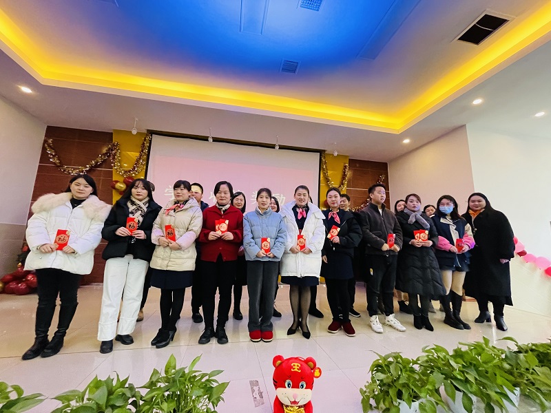 【正青春 我们一起拼】 2021年长沙湘江科技中等职业学校表彰颁奖大会