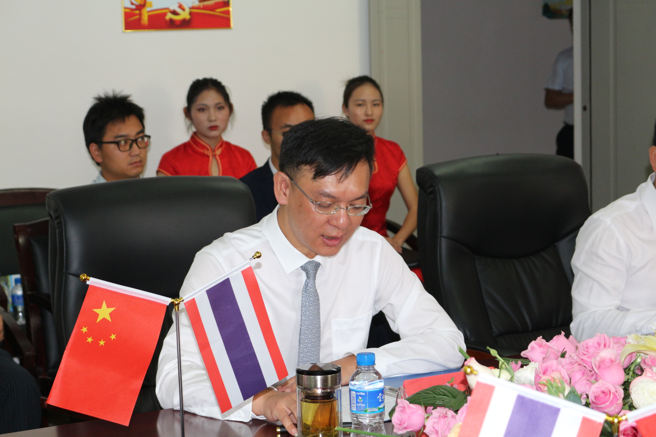 云南商务职业学院与泰国曼谷皇家理工大学合作办学签约仪式圆满举行