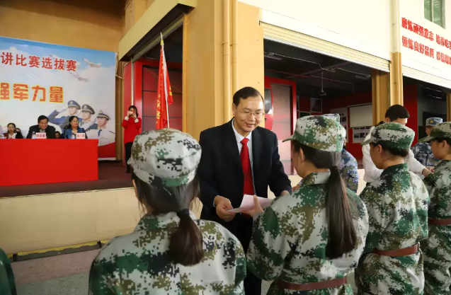 【軍訓匯演】五日磨礪，青春飛揚——今天，身穿迷彩的你們最“帥”