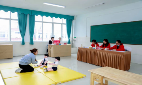 凝聚巾幗力量 競逐嶄新賽道 ——慶賀我校在第二屆育嬰員、保育員職業技能競賽中摘得榮譽