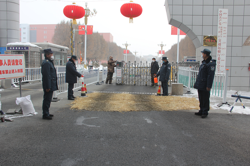 嚴防死守 筑牢三層屏障 讓校園更安全