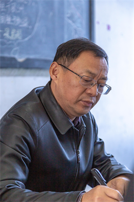 堅守思政教育主陣地 推進課程思政教學改革 ——黃岡科技職業學院校領導深入課堂聽課