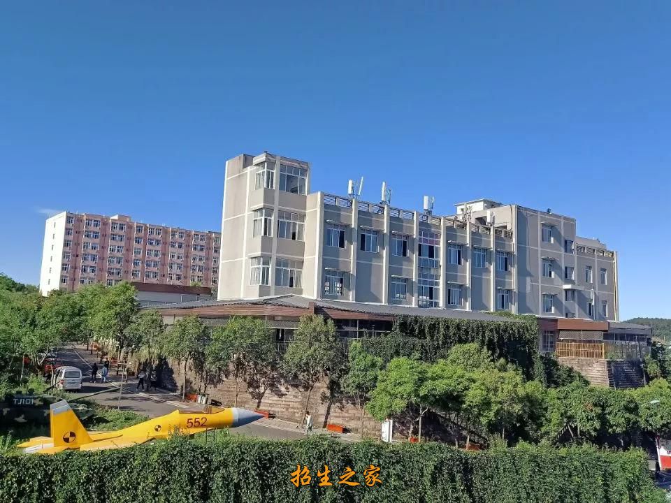 四川省国防教育学院（南充校区）