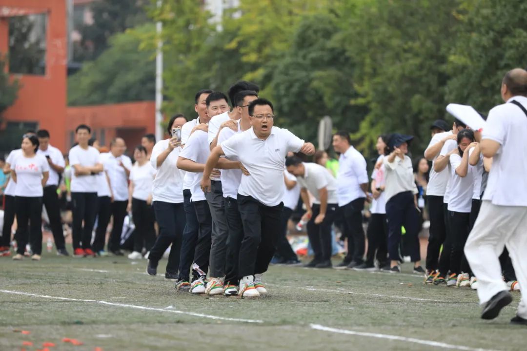 泰裤辣！这场运动会超精彩！无瑕，不出！