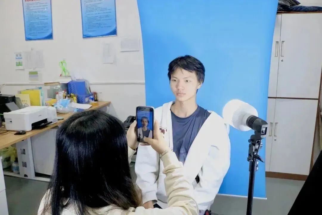 高考报名 | 不负韶华,筑梦潇湘