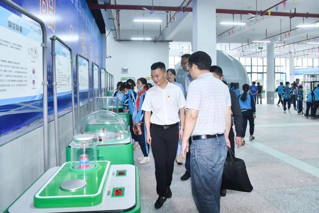 中国流动科技馆(2021年)湖南桃江巡展暨科技活动周启动仪式
