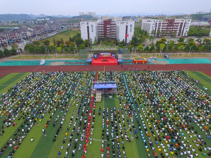 消防安全进校园 共筑平安防火线