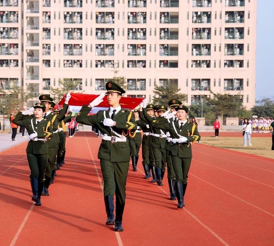 mmexport1577083347748.jpg 我校舉辦第三屆學生田徑運動會暨教職工趣味運動會