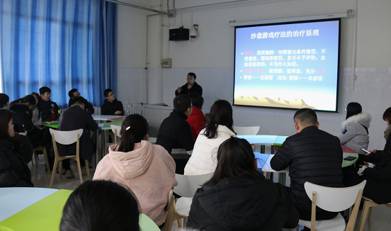 濮阳医专大学生心理健康教育中心正式挂牌成立暨第一届心理健康教育协会成立