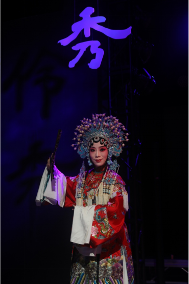 湖南地方戏曲化妆、服装培训班结业典礼暨“伶·秀”戏曲人物造型艺术展演惊艳亮相