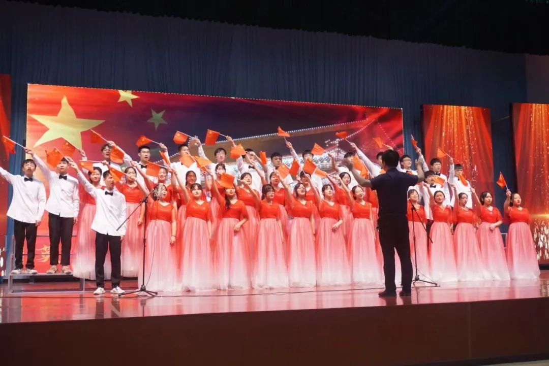 唱響青春·永遠跟黨走