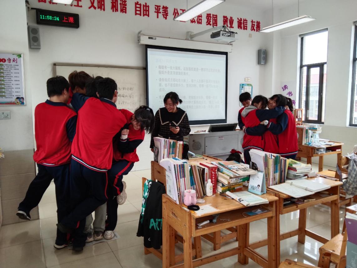 站稳三尺讲台，不负青春年华发布时间