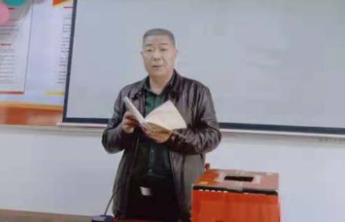传播民族文化 弘扬民族精神——商业技校“歌颂传统文化，传承中华文明”国学文化沙龙活动