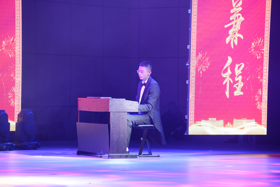 學(xué)校校慶精彩瞬間