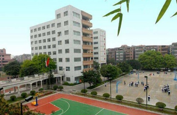 兴化市海南职业学校