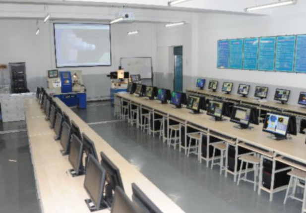 湖南省哪些学校有数控技术应用专业