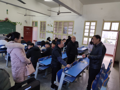 堅守思政教育主陣地 推進課程思政教學改革 ——黃岡科技職業學院校領導深入課堂聽課