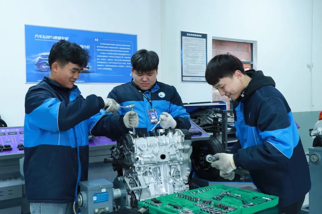 長沙市英藍中等職業技術學校2025年招生簡章
