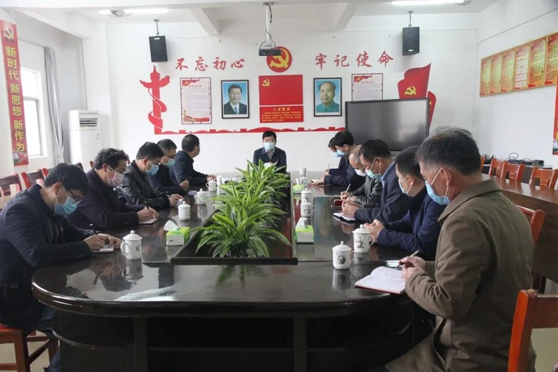市人大常委会副主任、县委书记严水石一行莅临安远中专调研疫情防控和开学准备工作
