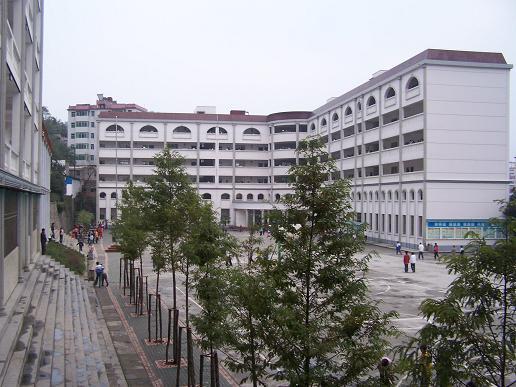 十堰市张湾职业技术学校