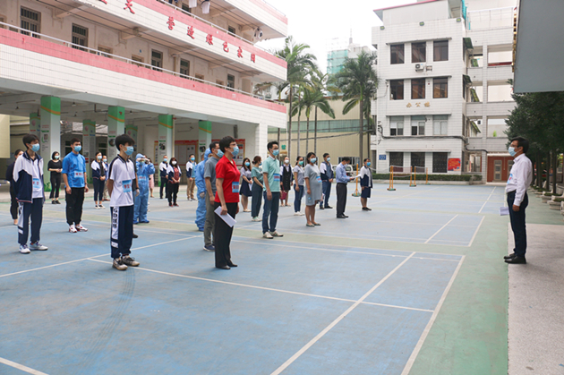 全力备战开学 筑牢安全防线——我校首场学生返校疫情防控模拟演练纪实