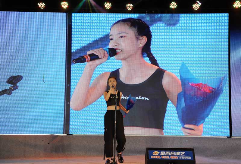“唱我想唱，唱得响亮”——第三届校园演唱比赛精彩片段