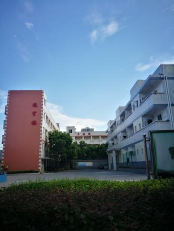 重庆市联合技工学校校园风光