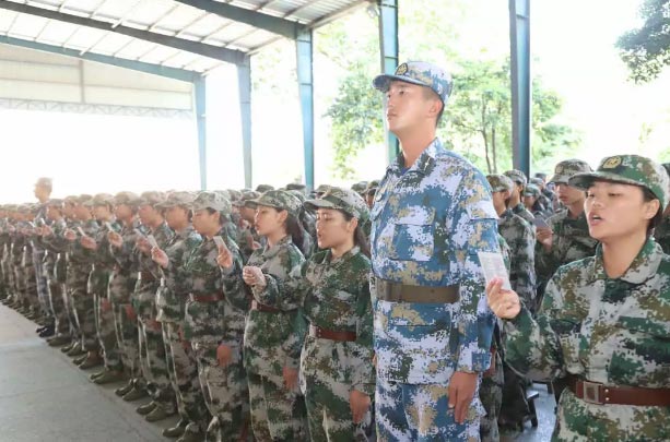 【軍訓匯演】五日磨礪，青春飛揚——今天，身穿迷彩的你們最“帥”