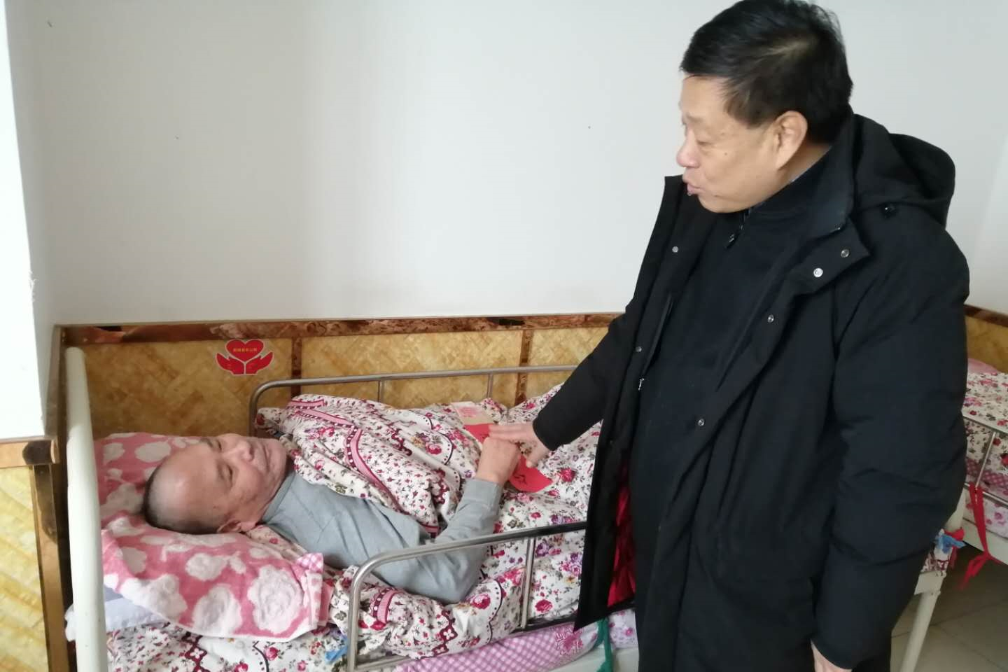 學院黨委開展新春走訪慰問活動