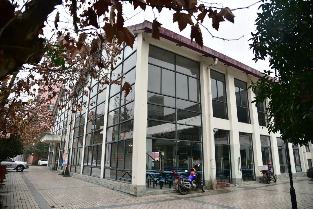 重庆青年职业技术学院校园风光