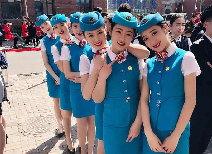 我校師生在省職業(yè)禮儀大賽中紛紛奪冠