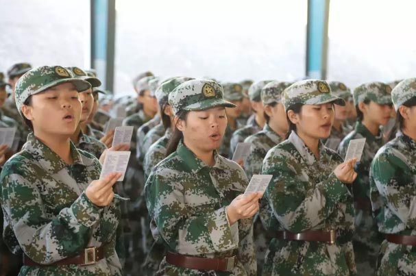【軍訓匯演】五日磨礪，青春飛揚——今天，身穿迷彩的你們最“帥”